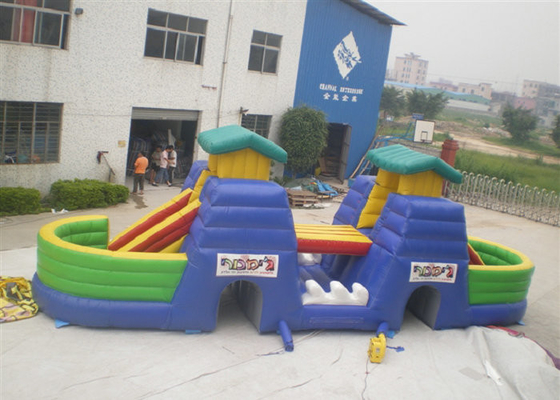 Trẻ em Chơi Công viên Giải trí Thổi phồng lên 20x6m Kích thước Độ bền cao PVC