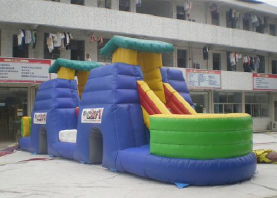 Trẻ em Chơi Công viên Giải trí Thổi phồng lên 20x6m Kích thước Độ bền cao PVC